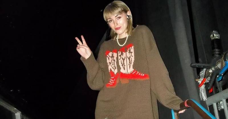 Instagram.com/sadgirlsloan